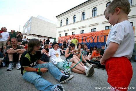 veszprém, utcazene(felejthetetlen)