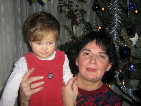 2008 karácsony 052 Anya és Lili