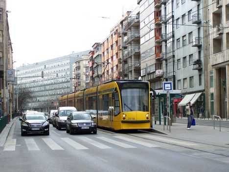 Moszkvás felől jött egy szerelvény