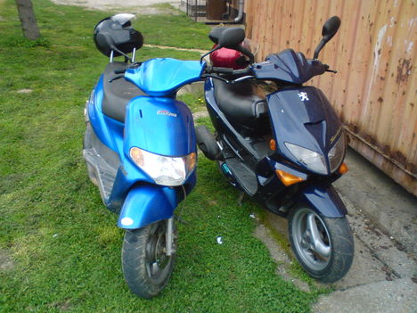 Derbi+Peugeot Én+ Damjá