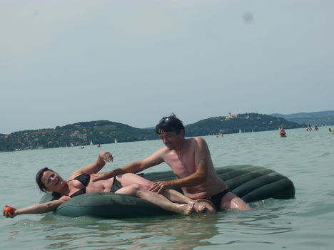 Segítség.....