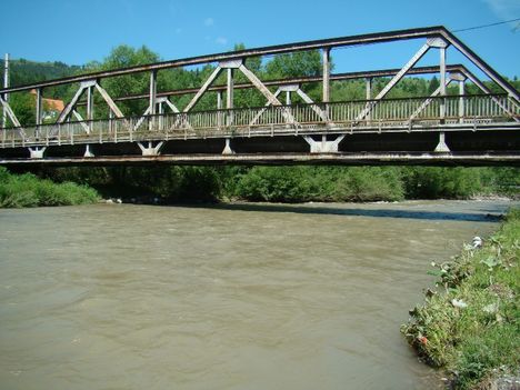 Vasuti híd