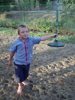 Zolika a játszótéren