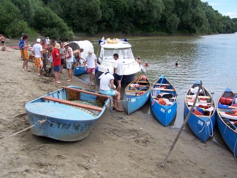 Tisza filmes túra 2009