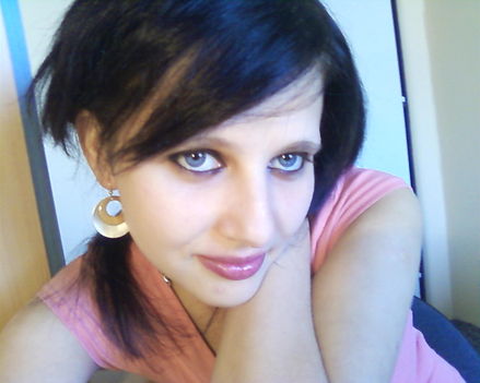 :) Viki