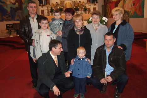 EDDI KERESZTSZÜLEIVEL ÉS A CSALÁD 2008 OKT.