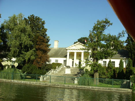 2009  09 26  Szarvason Pepi kertjében 094