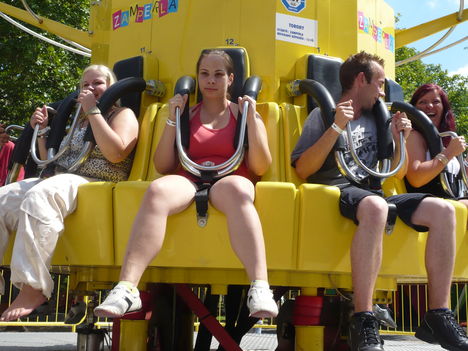 Ronald tábor 2008 Vidámpark szabad esés