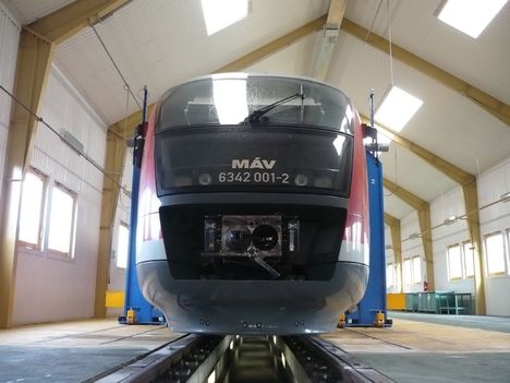 motorvonatok 6
