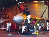 F-22_mailntenance~