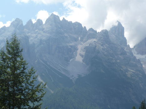 Dolomitok