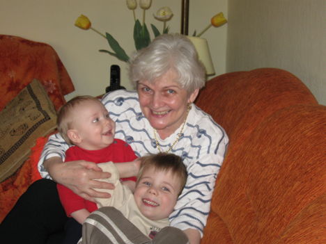 Vidáman, jókedvűen és nagy szeretetben 2009.03.08-án