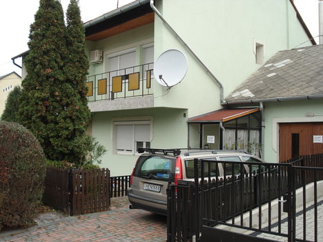 eladó házunk Litéren