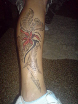 Tattoo/vádli
