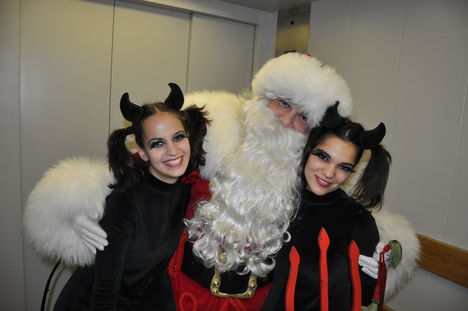 télapó & krampuszkák Bp. Árkád center 1
