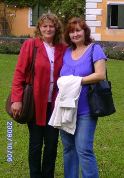 Anneliese & Eva