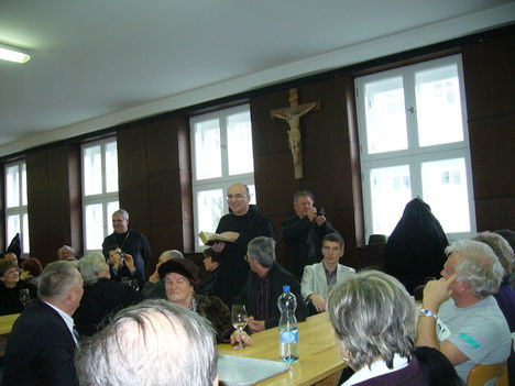 2009 év 12. hó 27