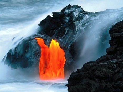 Hawaii vulkán - tűz és víz csatája