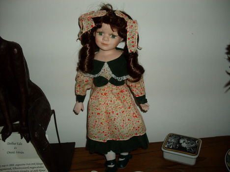 kislány (porcelán)