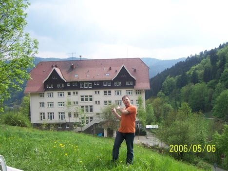 németben (327)