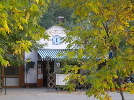 Tiszaparti-Halászcsárda.