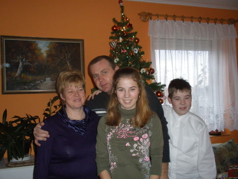 Tímea és családja 2009 karácsony