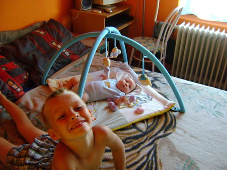 Noni és Roli.
