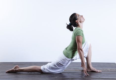 Ashva sanchalanasana