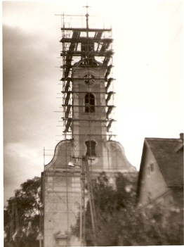 Római katolikus templom, harangtorony-csere, 1991.