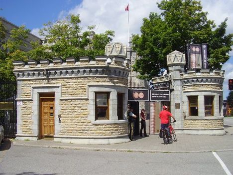 Musee de Monnaie (penz muzeum)