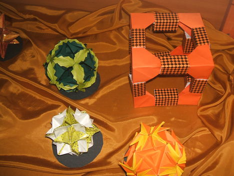 Origami kiállításom a Fehér Lóban 049