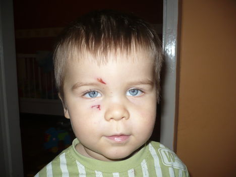 Ilyen jó kisfiú voltam!