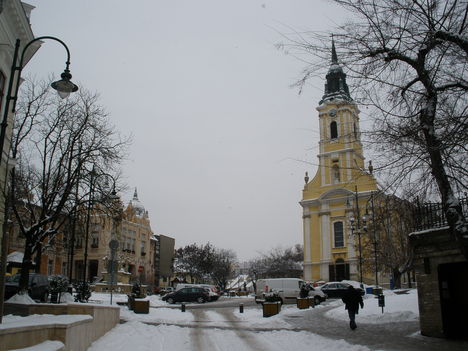  Béla tér
