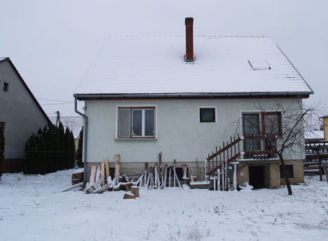 hátulról