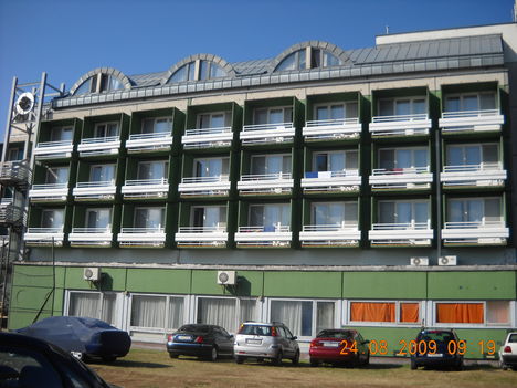 hotel csopak