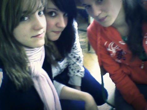 Timii.Szandii.Henii:D
