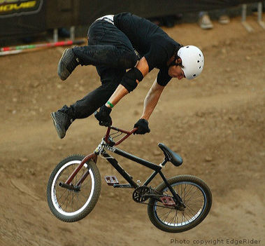 BMX-DIRT-Xgames-110706