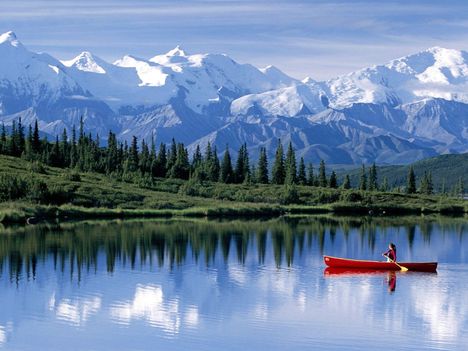 Wonder_Lake,_Alaska