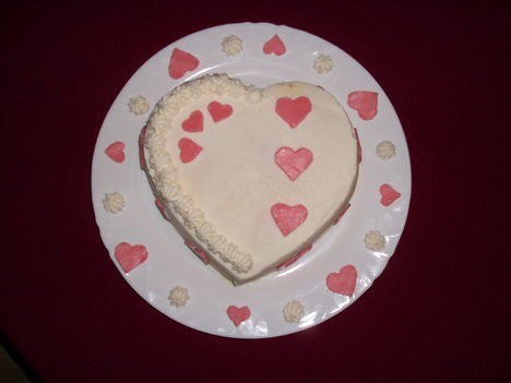 Valentin napi oroszkrémtorta