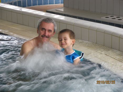 2010.02. Zalakaros élményfürdő Martin és a férjem