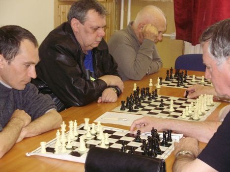 Budapesti Bajnokság Kártya és sakk 46