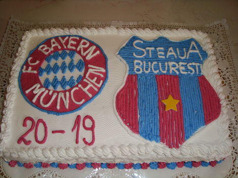 címer torta