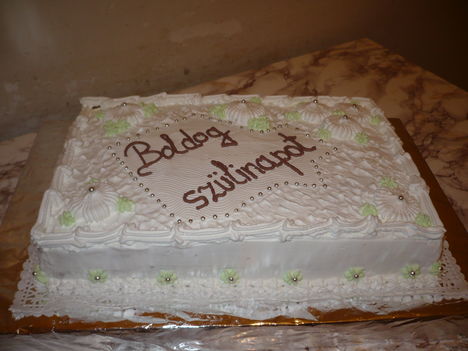 Négyszögű torta