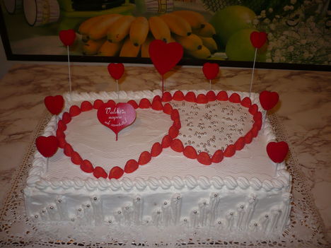 Valentin napi torta