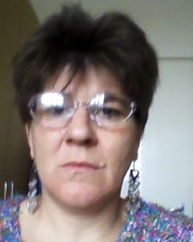 ez én vagyok csak itt szemüvegben