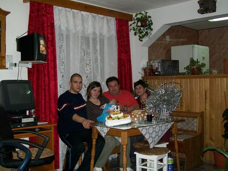 A családom , amelyet imádok  008 a 25 eves hazassagi evfordulonk , 2009 . 12 . 14 
