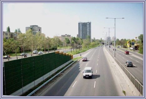232. Magyarország - Budapest, az M3-as zajvédfala (1)