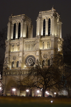 Notre Dame éjjel