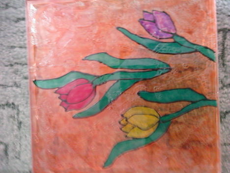 Tulipános doboz