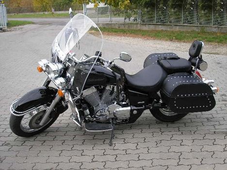 HONDA  SHADOW